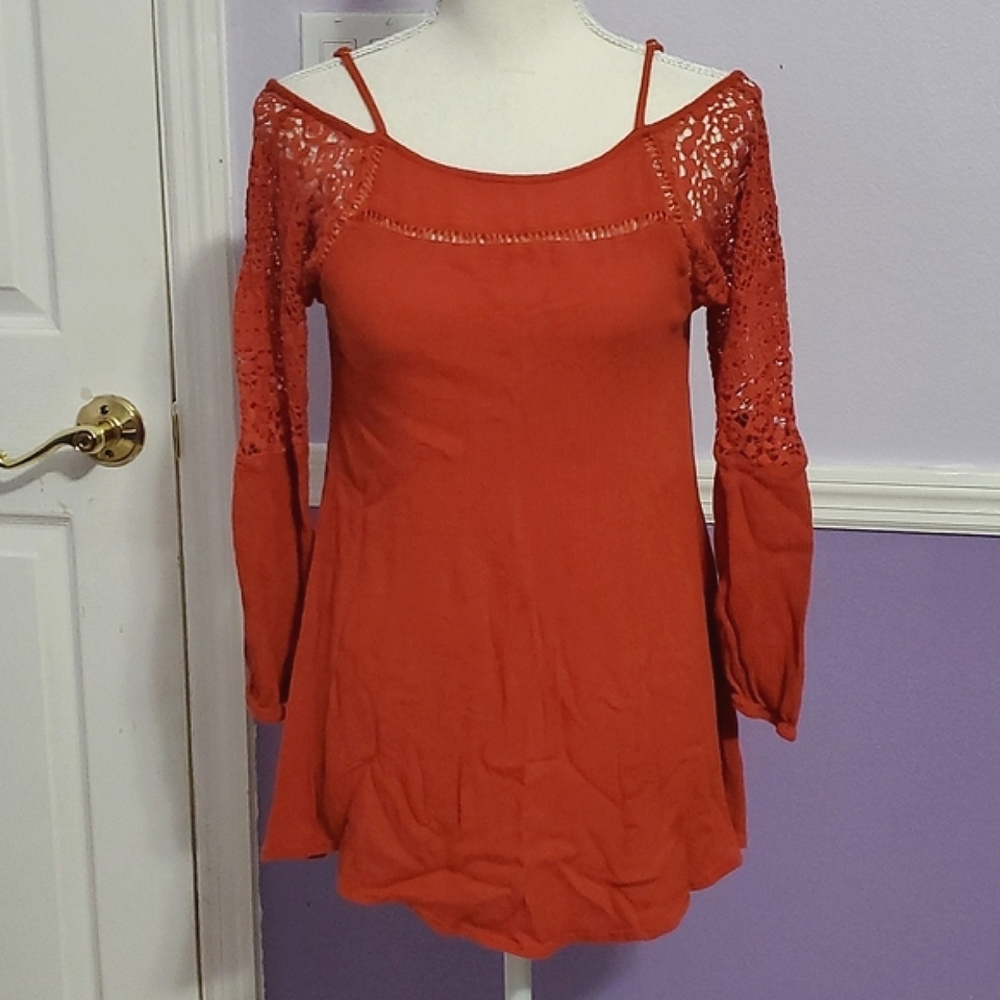 Filtre Rust Boho Romantic Floral Lace Cold Shoulders Long Sleeve Flowy Top